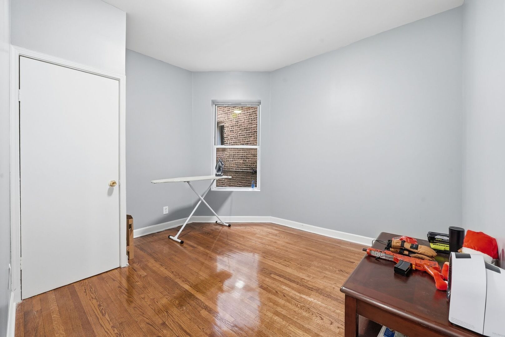 6127 S Champlain Avenue, Chicago, IL 60637