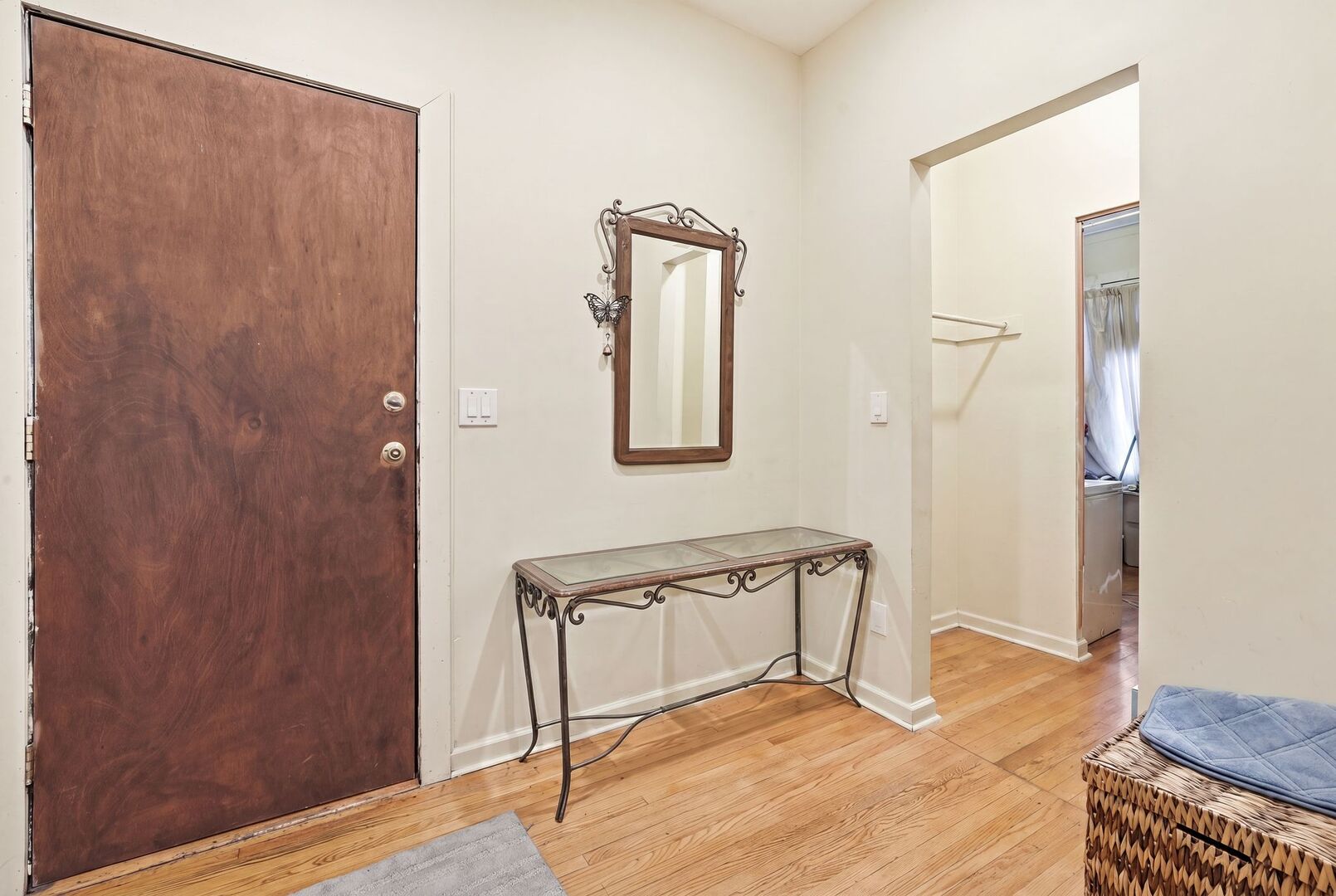 6127 S Champlain Avenue, Chicago, IL 60637