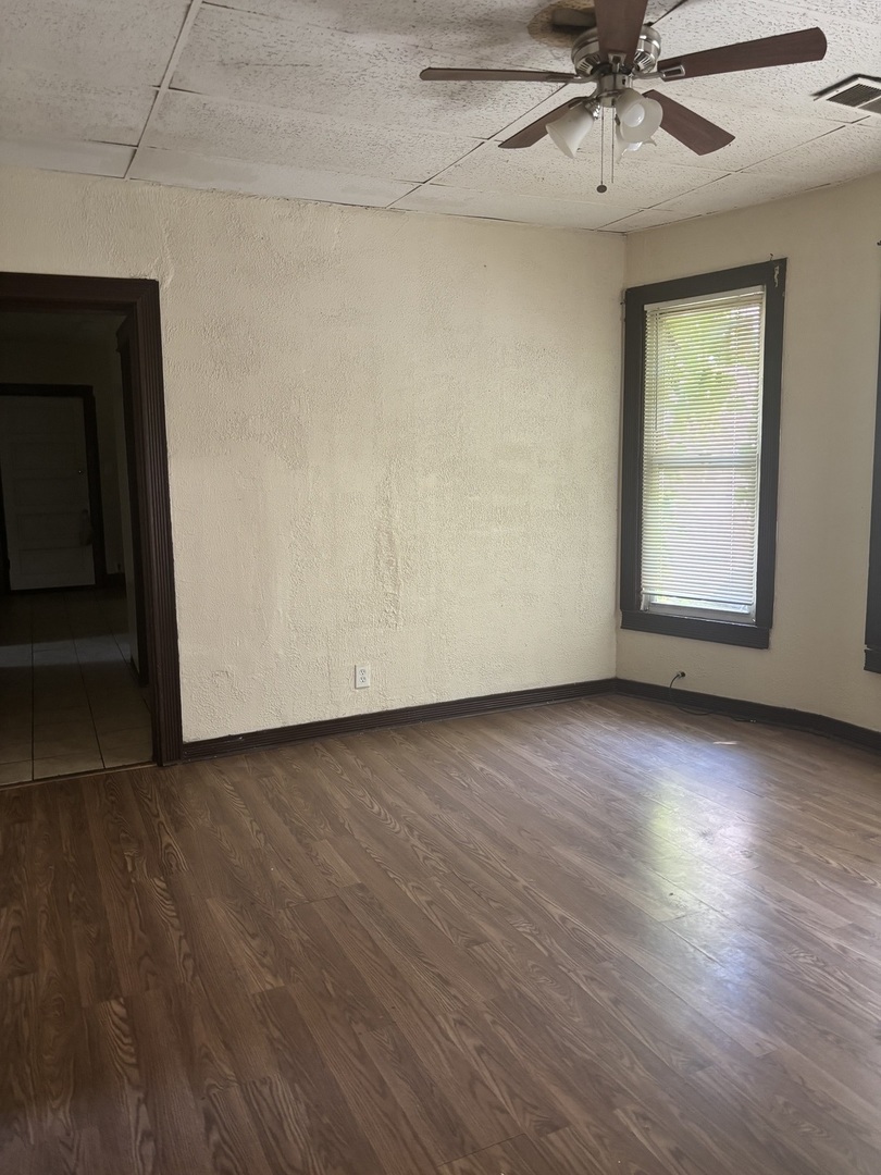 11317 S Edbrooke Avenue, Chicago, IL 60628
