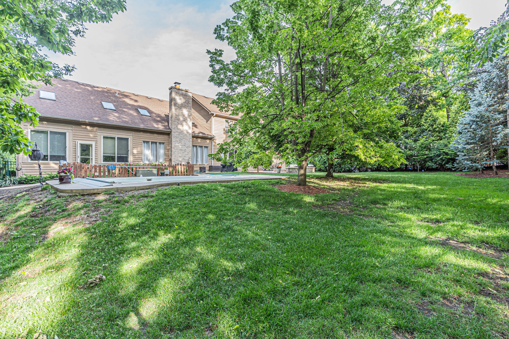 902 DORAL Drive, Bartlett, IL 60103