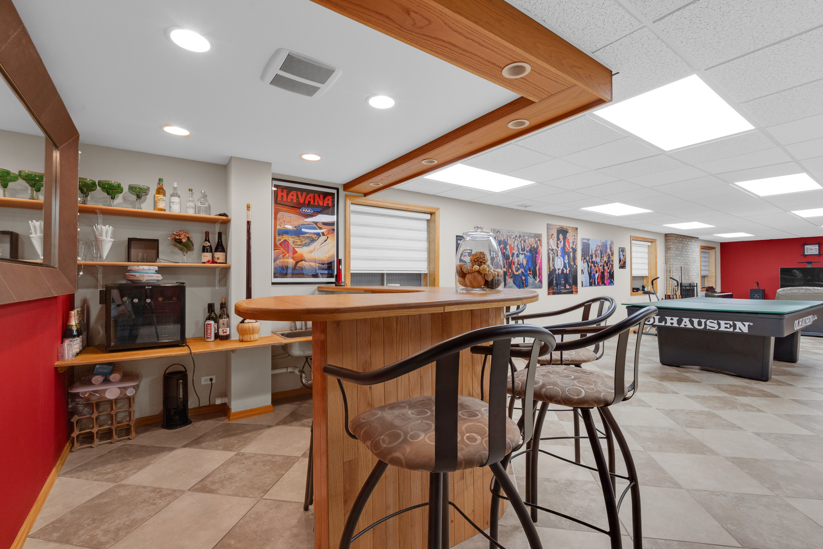 902 DORAL Drive, Bartlett, IL 60103