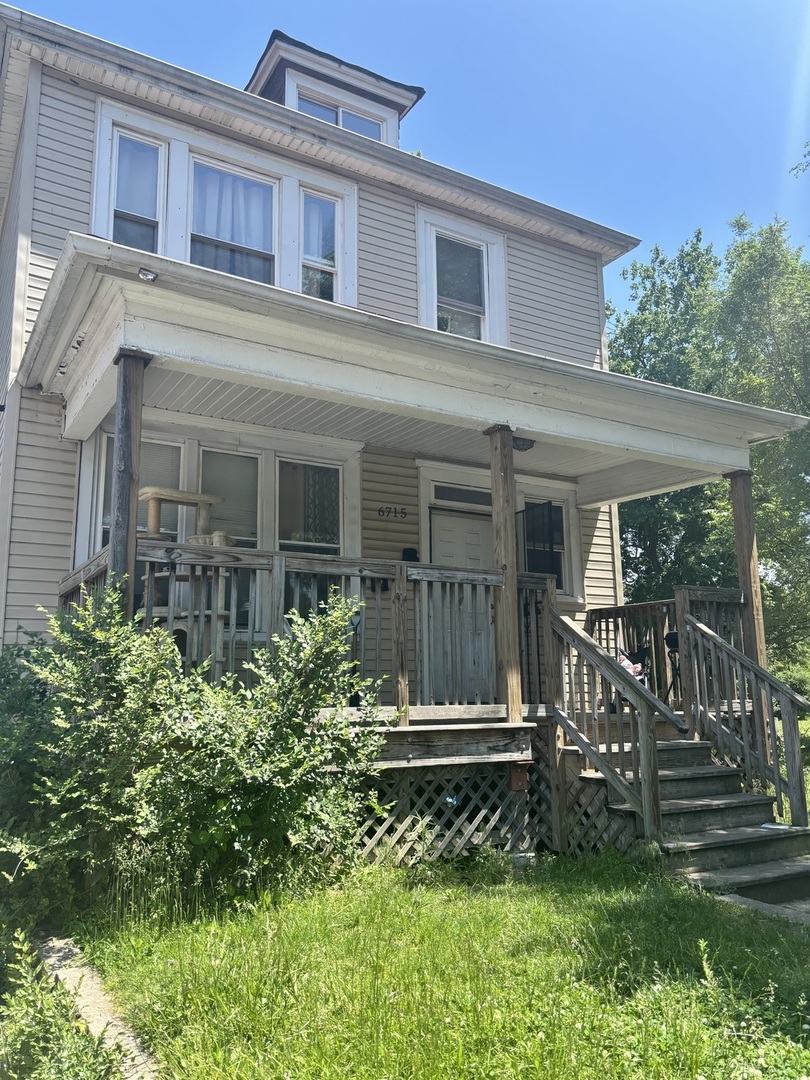 6715 S Bishop Street, Chicago, IL 60636
