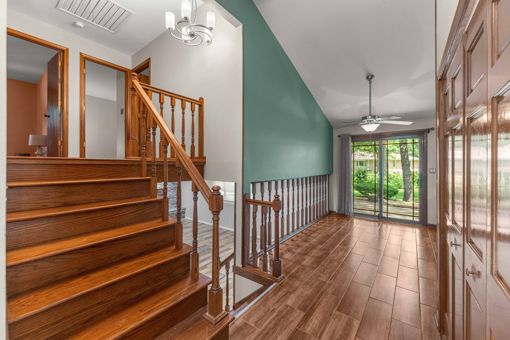 18039 Whitman Lane, Lansing, IL 60438