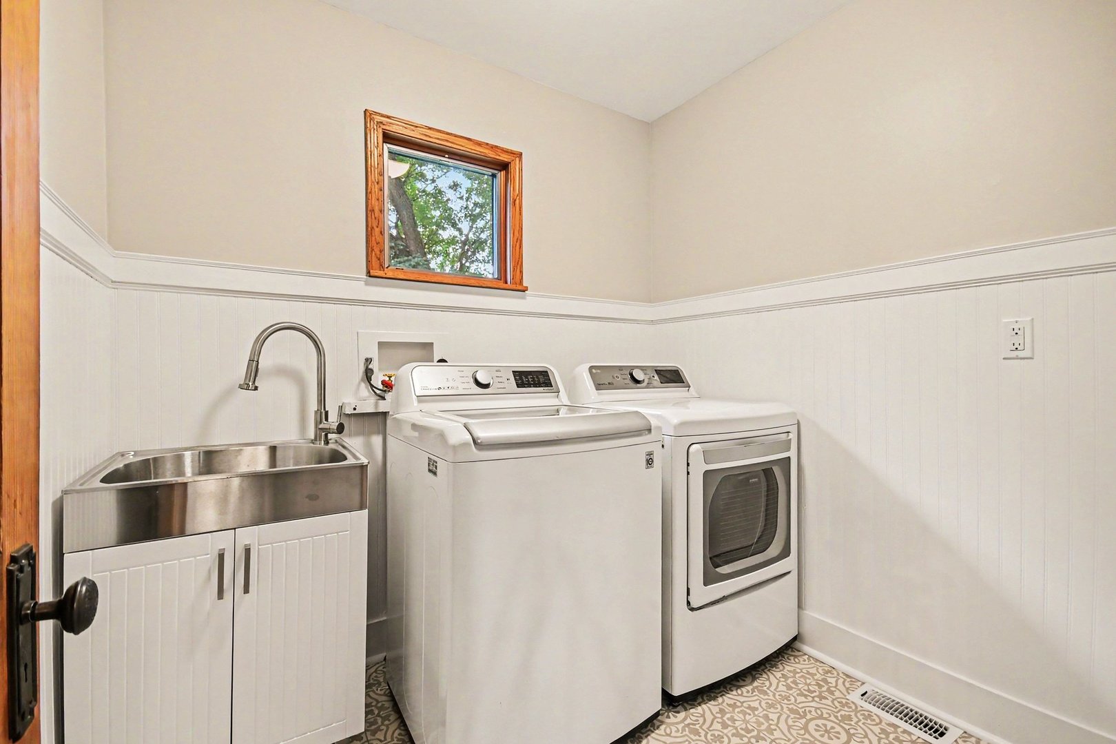 12905 Cathy Lane, Plainfield, IL 60585
