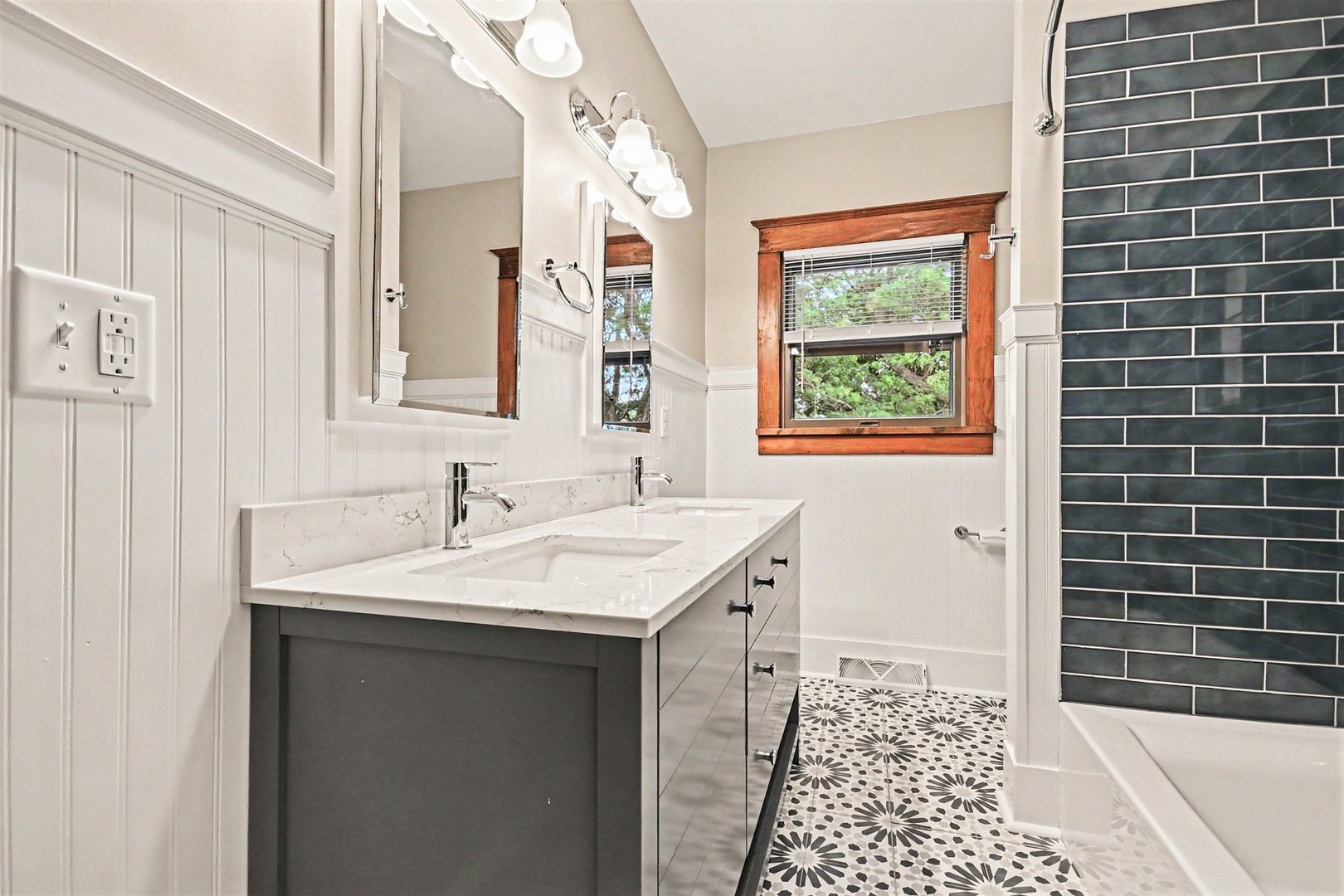 12905 Cathy Lane, Plainfield, IL 60585