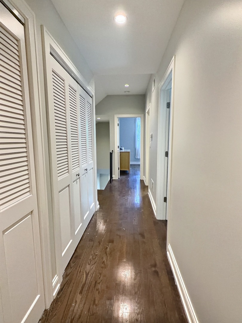 2538 N Southport Avenue #2F, Chicago, IL 60614