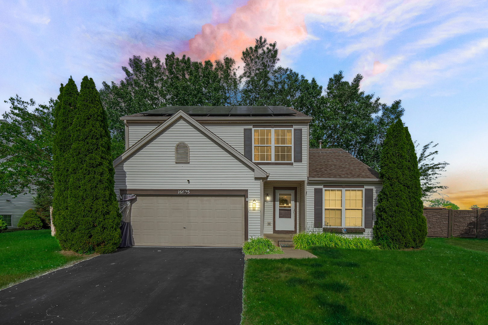16625 Kingsbrook Drive, Crest Hill, IL 60403