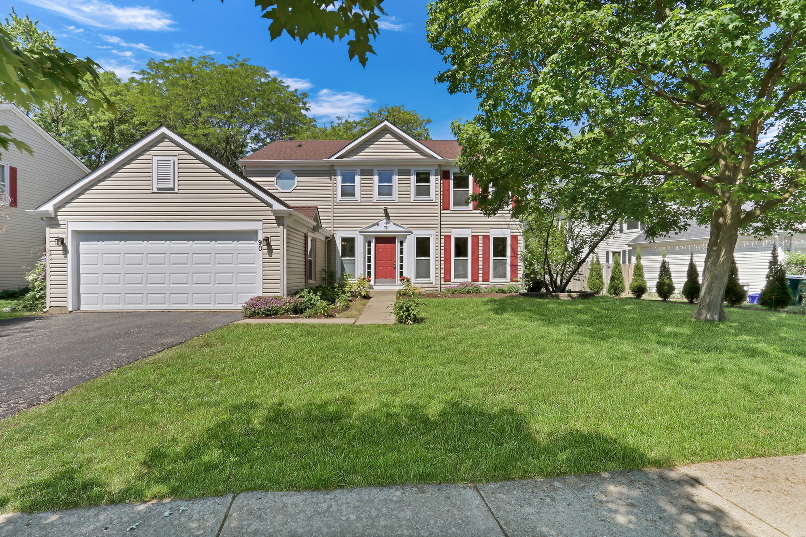 90 Southfield Drive, Vernon Hills, IL 60061