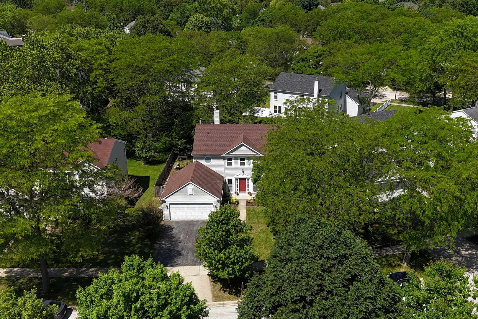 90 Southfield Drive, Vernon Hills, IL 60061