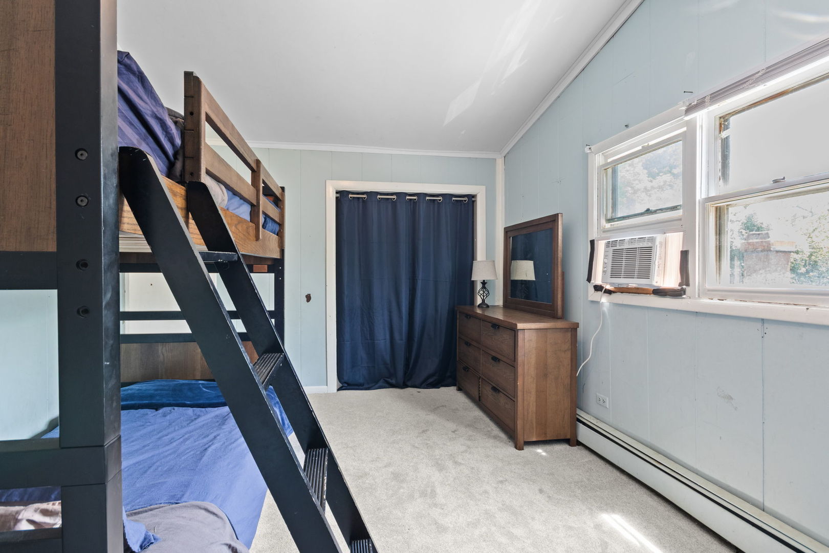 4335 Prospect Avenue, Downers Grove, IL 60515