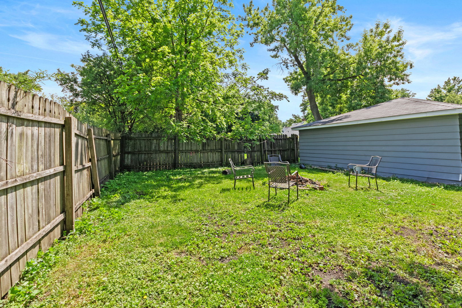 4335 Prospect Avenue, Downers Grove, IL 60515