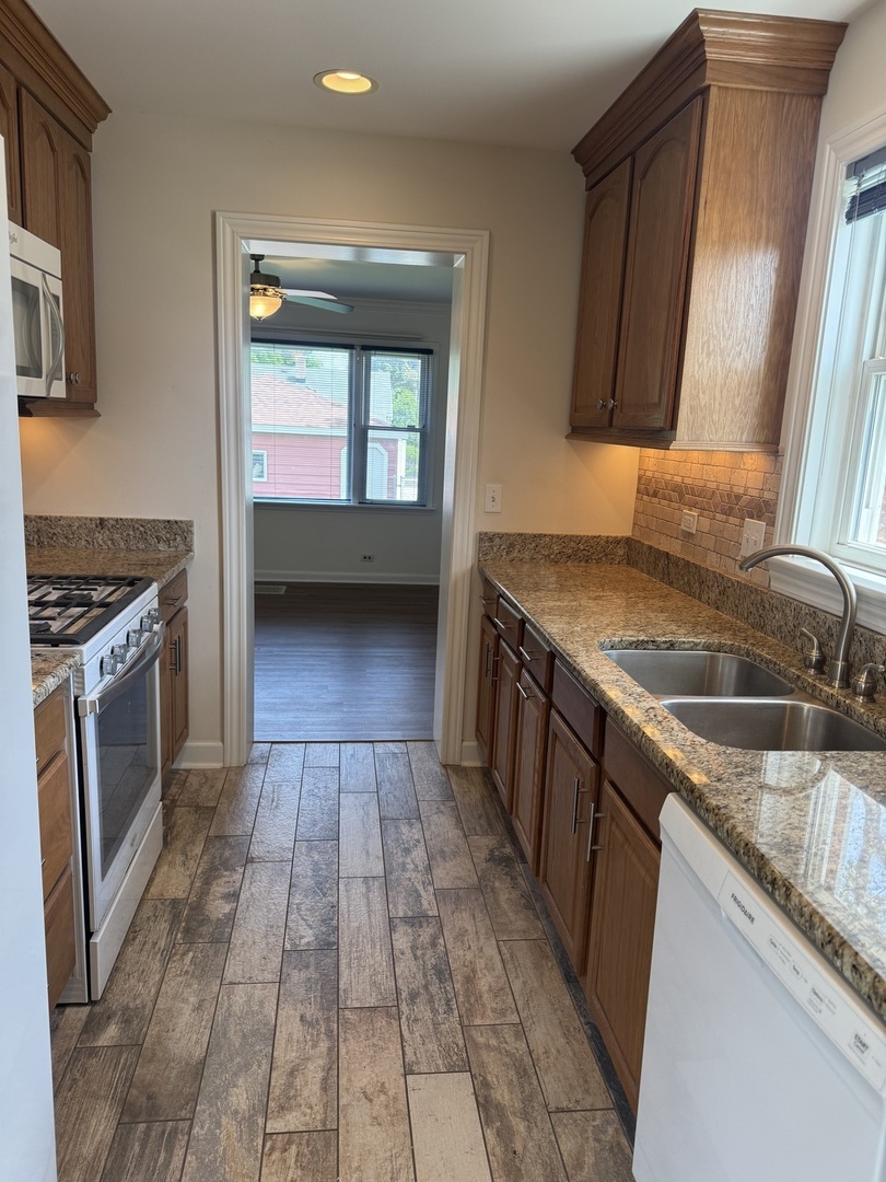1401 Beach Avenue, La Grange Park, IL 60526