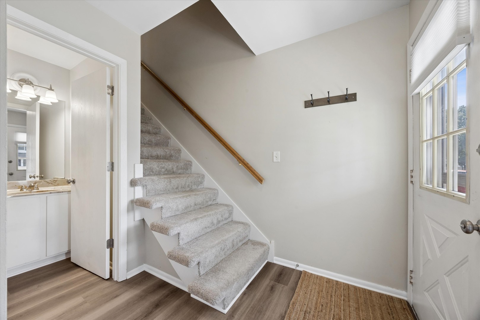 7921 Knottingham Circle #A, Darien, IL 60561