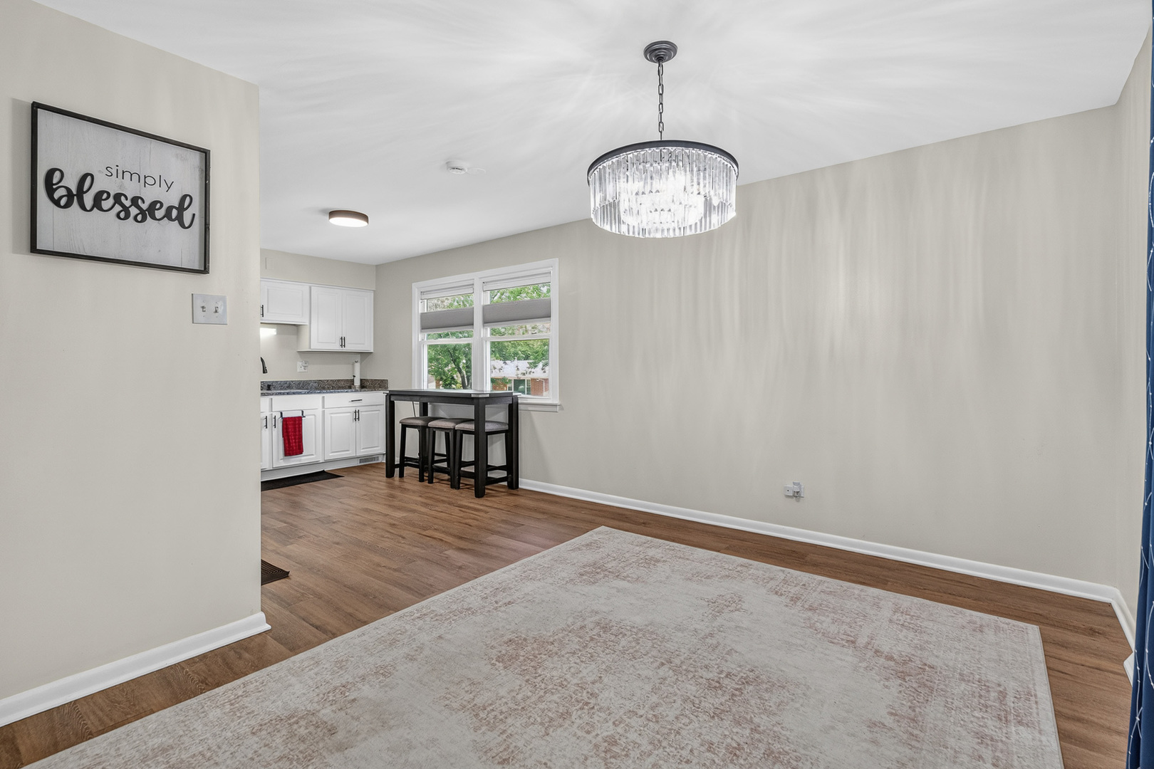 702 W Fitzhenry Court, Glenwood, IL 60425