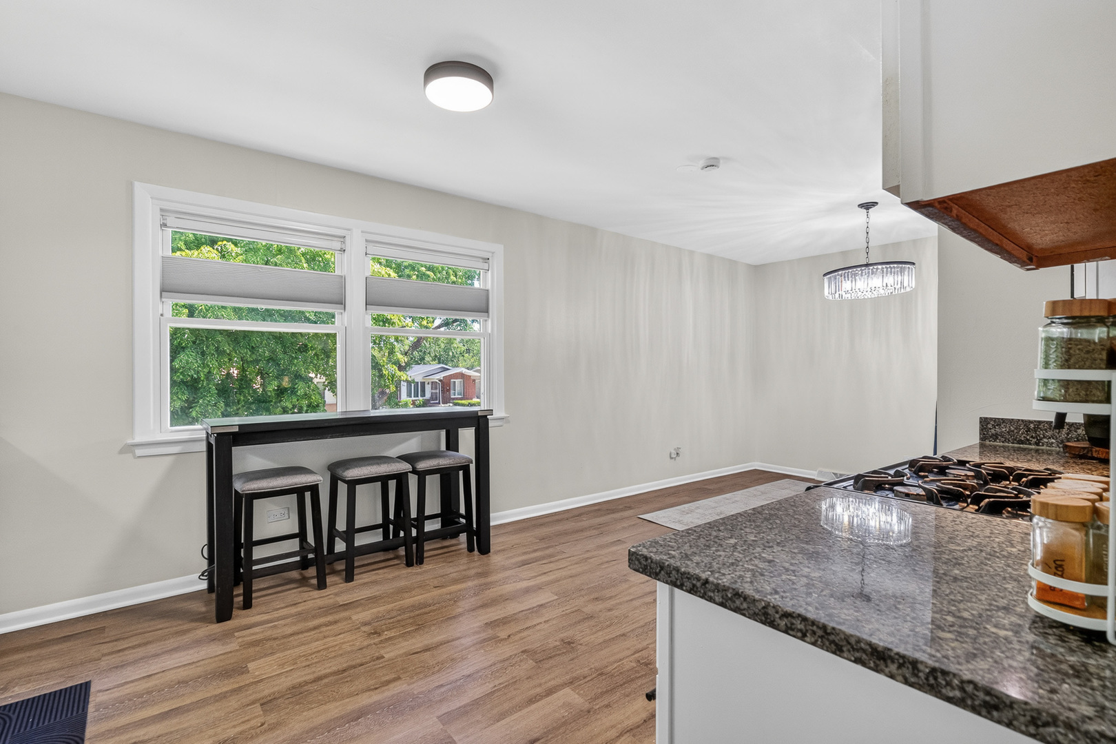 702 W Fitzhenry Court, Glenwood, IL 60425