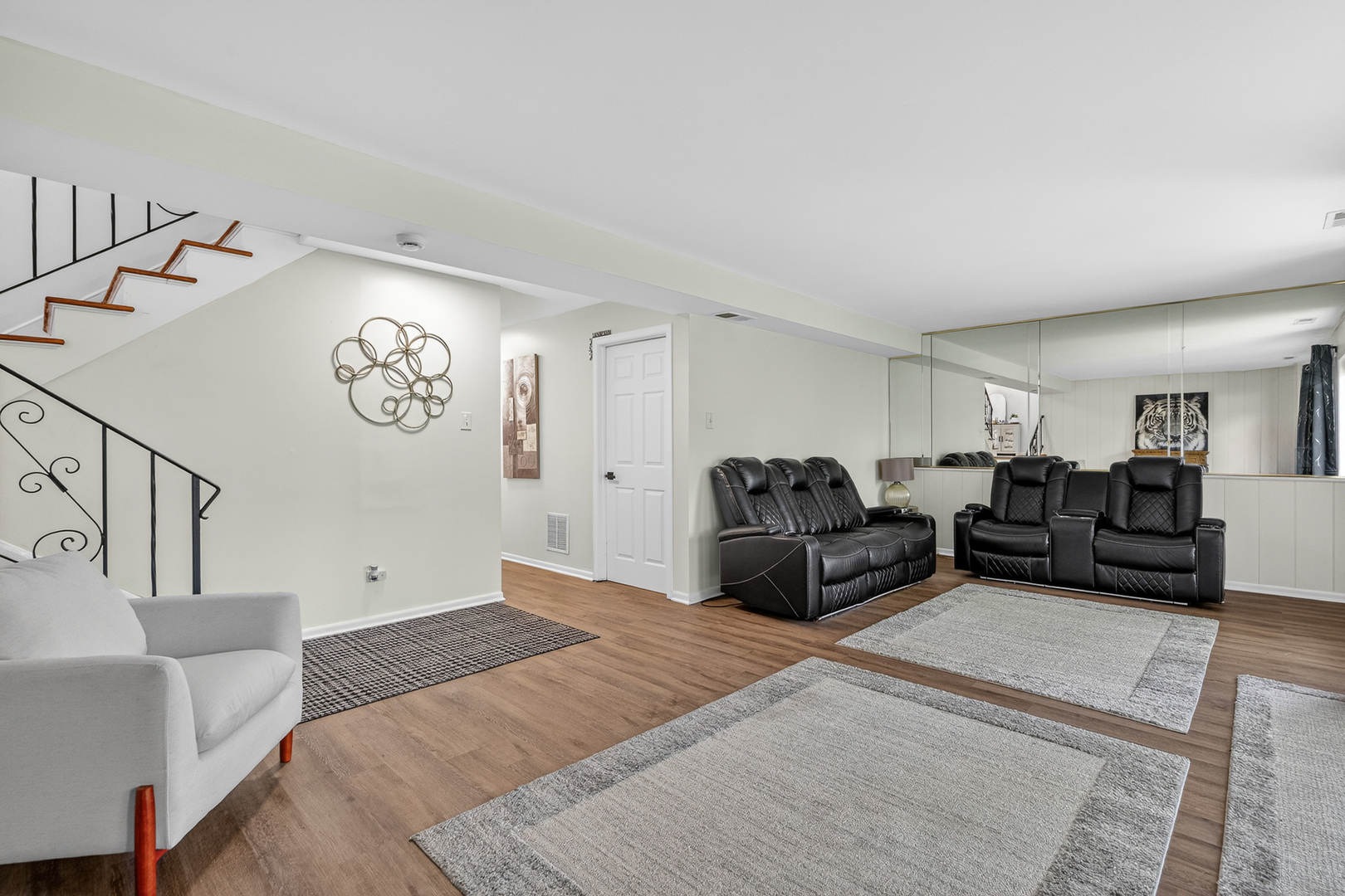 702 W Fitzhenry Court, Glenwood, IL 60425