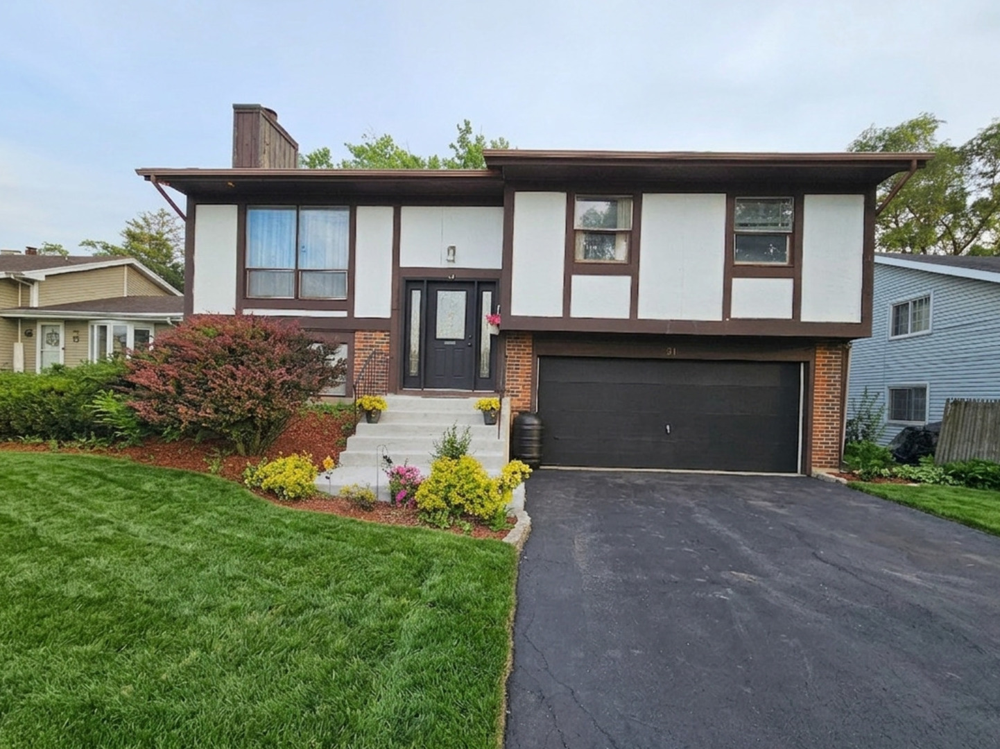 31 Abbeywood Drive, Romeoville, IL 60446