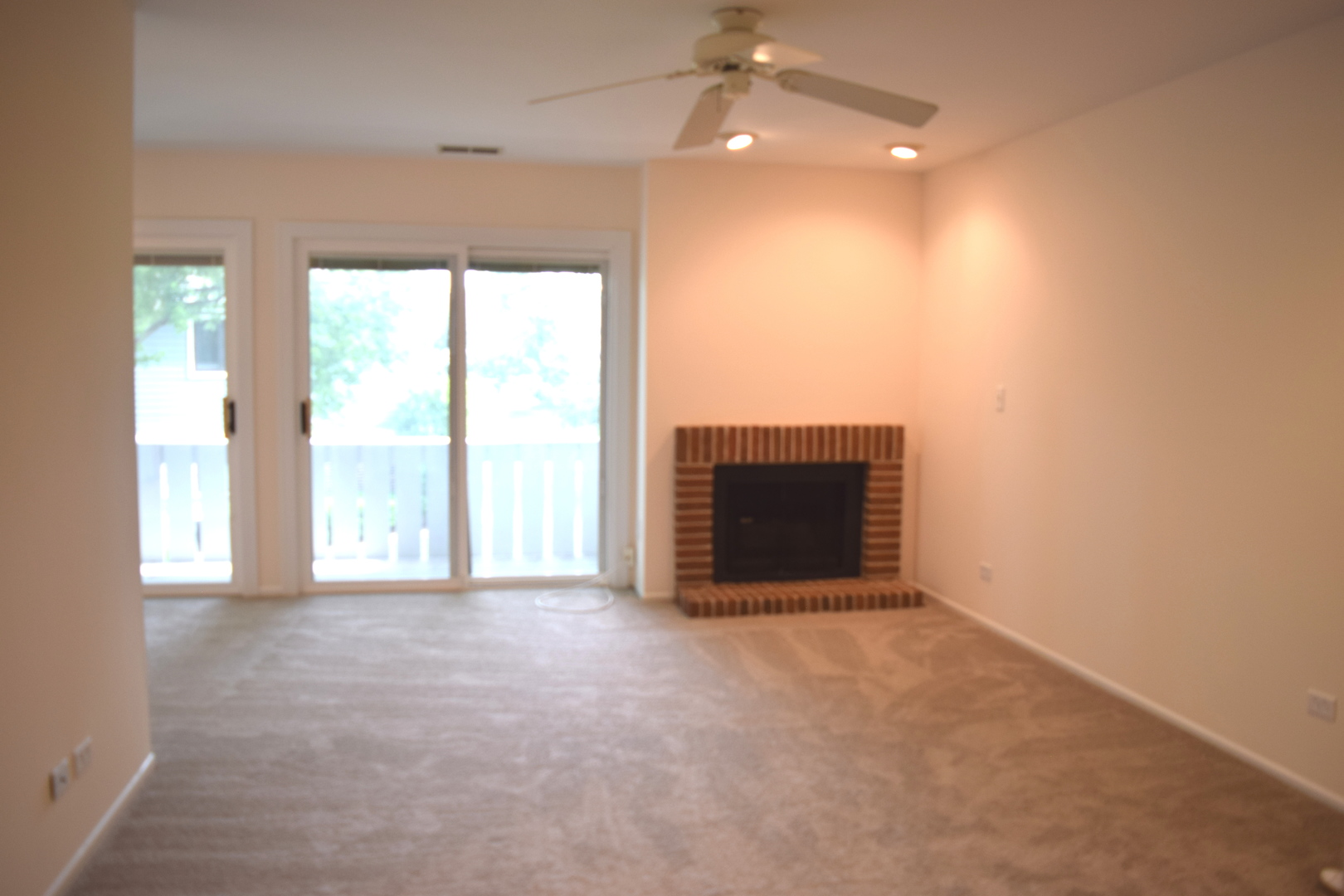 285 Mayfair Lane #2C, Schaumburg, IL 60193