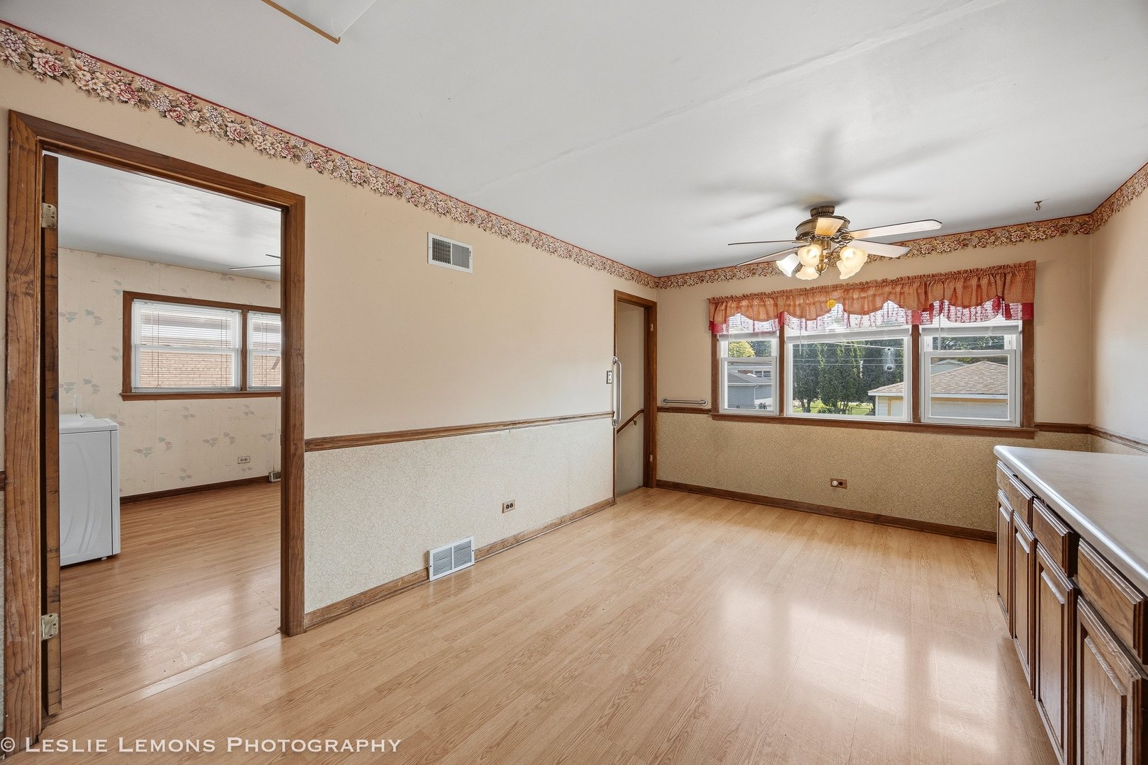 12213 S Hamlin Avenue, Alsip, IL 60803
