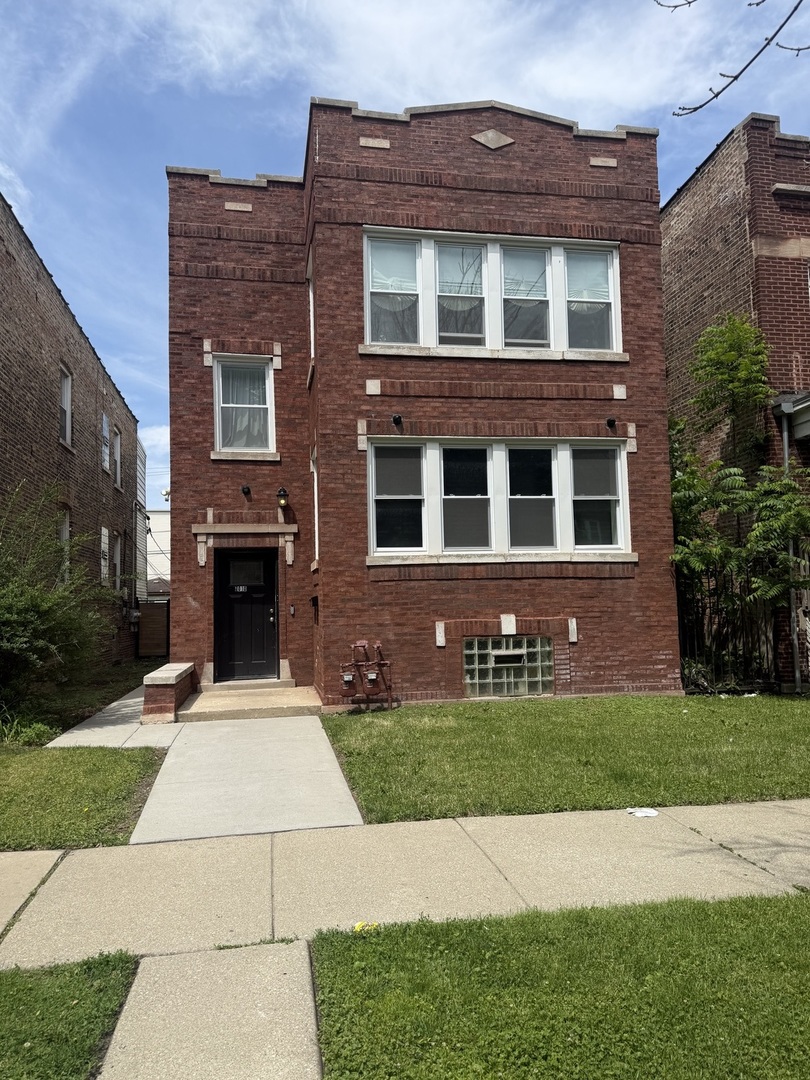 7010 S Wabash Avenue, Chicago, IL 60637