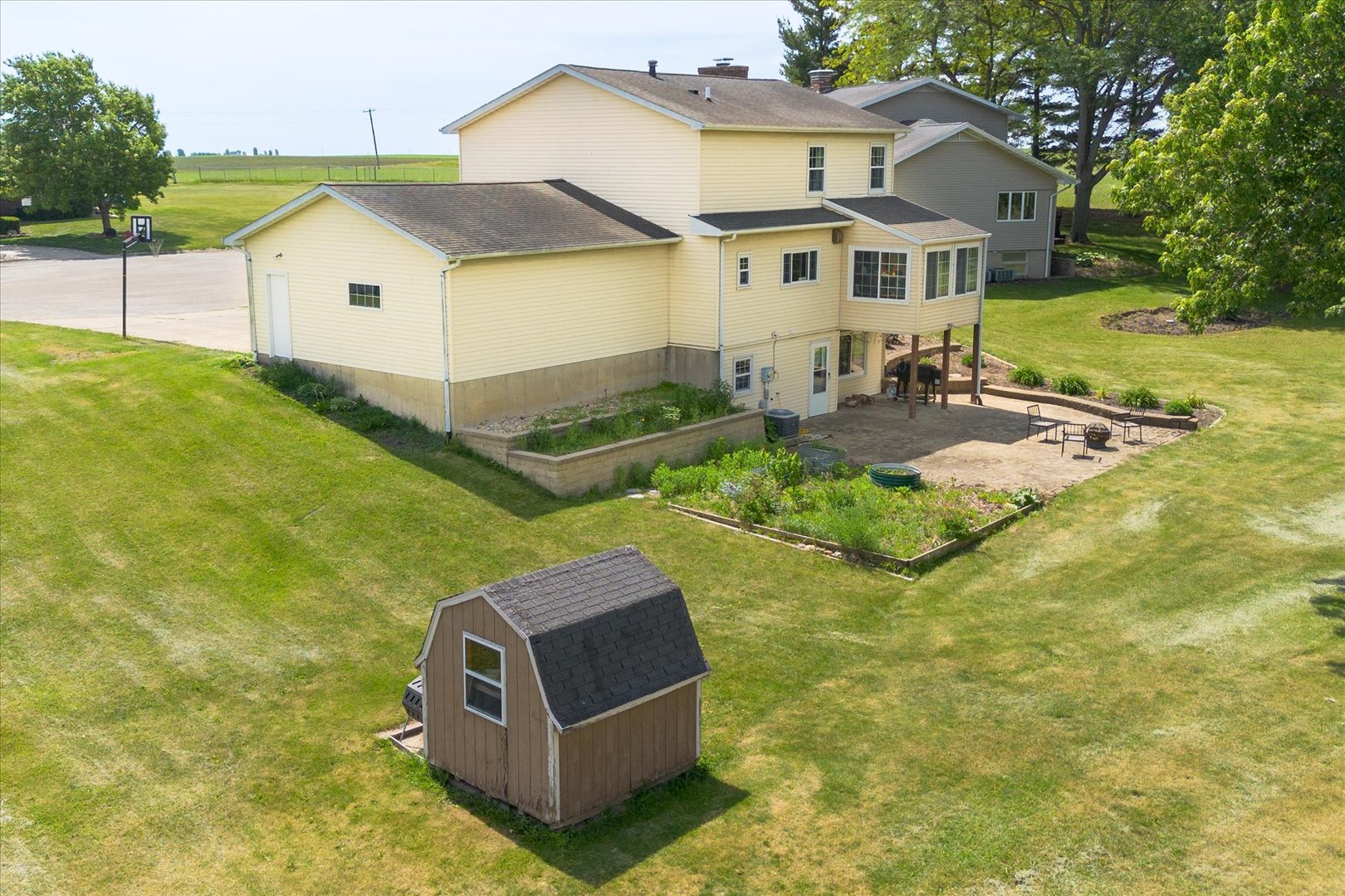 507 Terrace Lane, Washburn, IL 61570