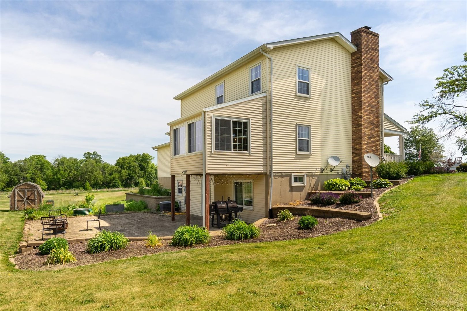 507 Terrace Lane, Washburn, IL 61570