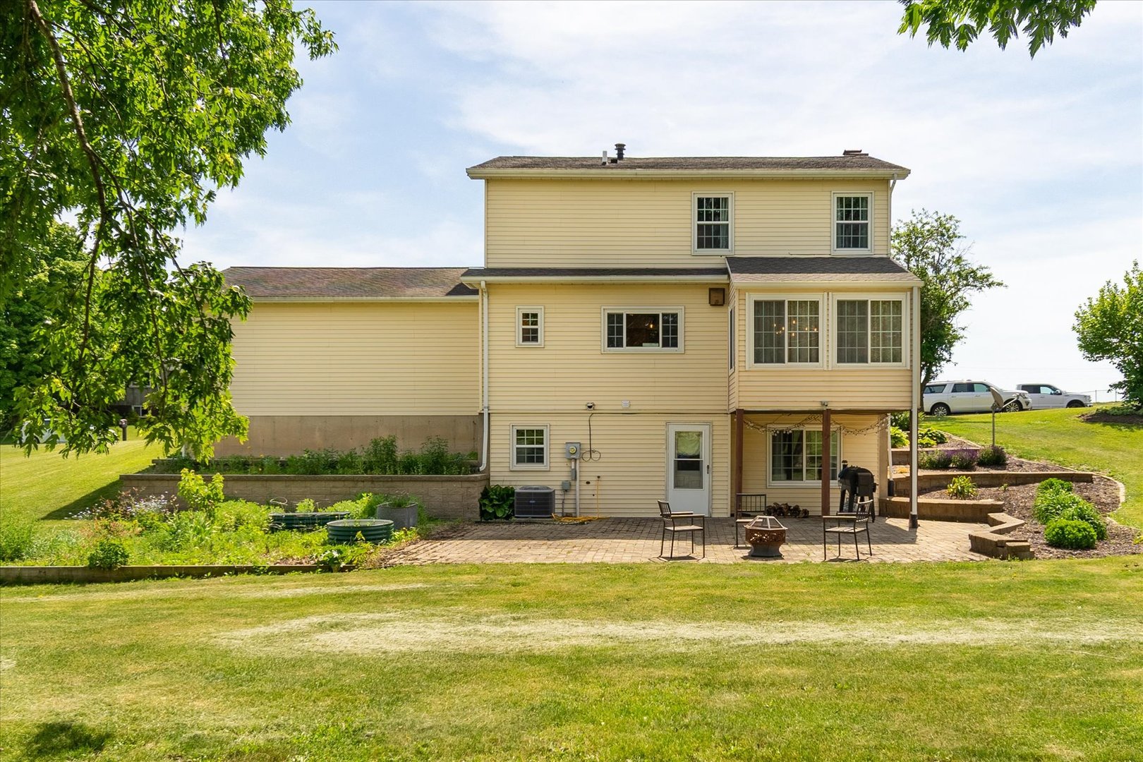 507 Terrace Lane, Washburn, IL 61570