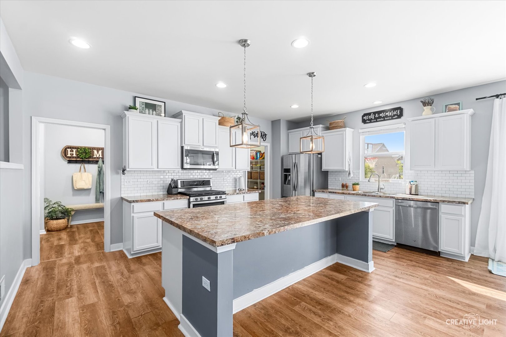 1402 Ruby Drive, Yorkville, IL 60560