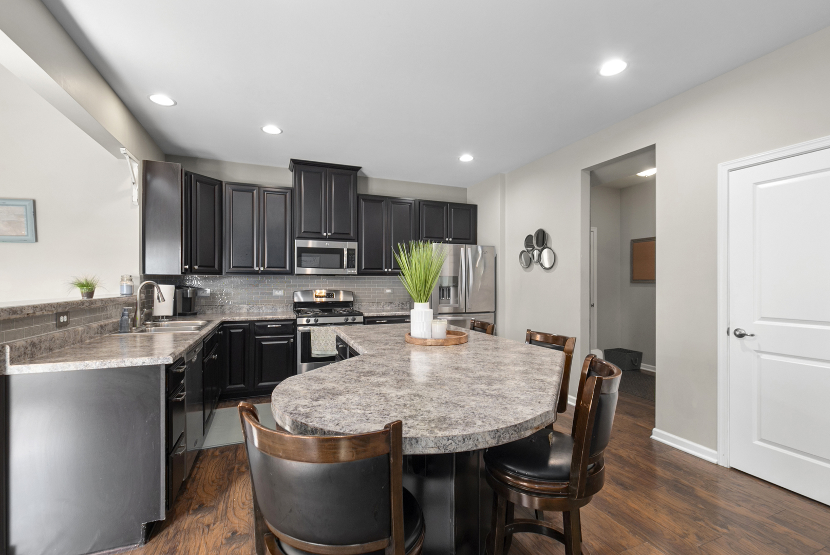 24505 Sleepy Hollow Lane, Plainfield, IL 60586