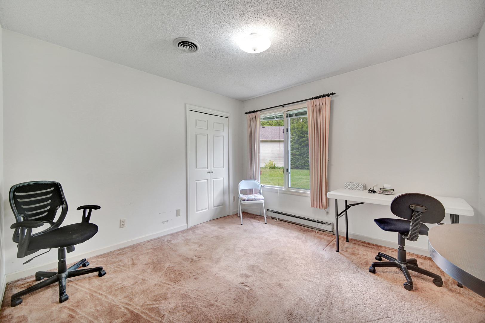 2418 N Nottingham Court, Champaign, IL 61821