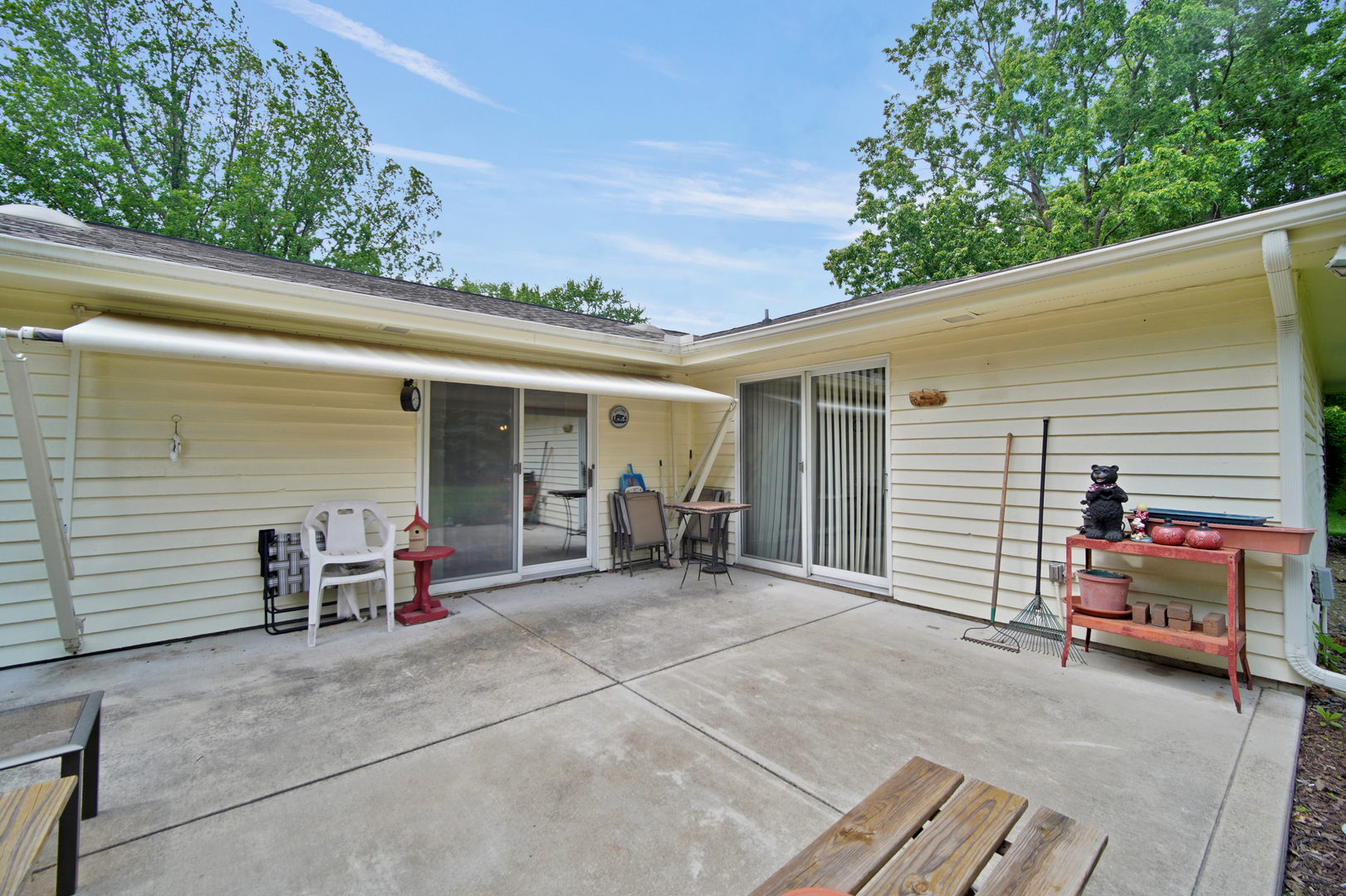 2418 N Nottingham Court, Champaign, IL 61821