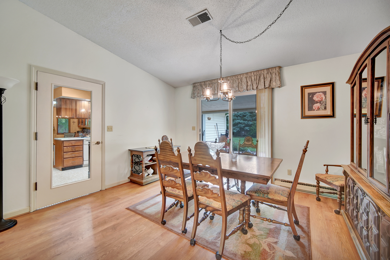2418 N Nottingham Court, Champaign, IL 61821
