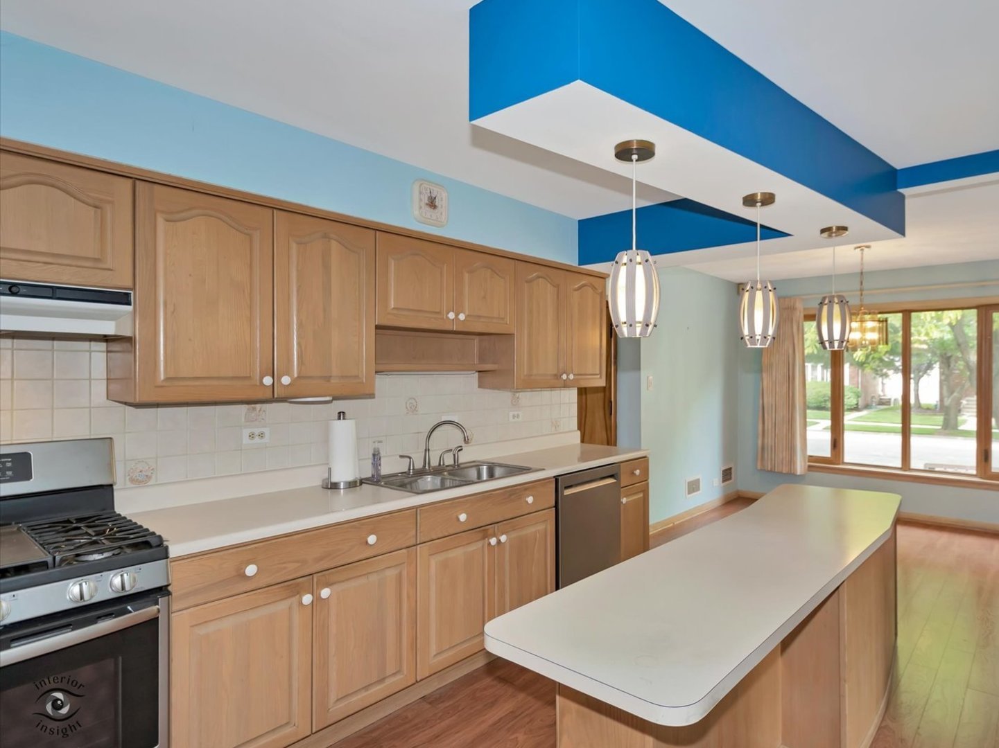 10208 S Saint Louis Avenue, Evergreen Park, IL 60805