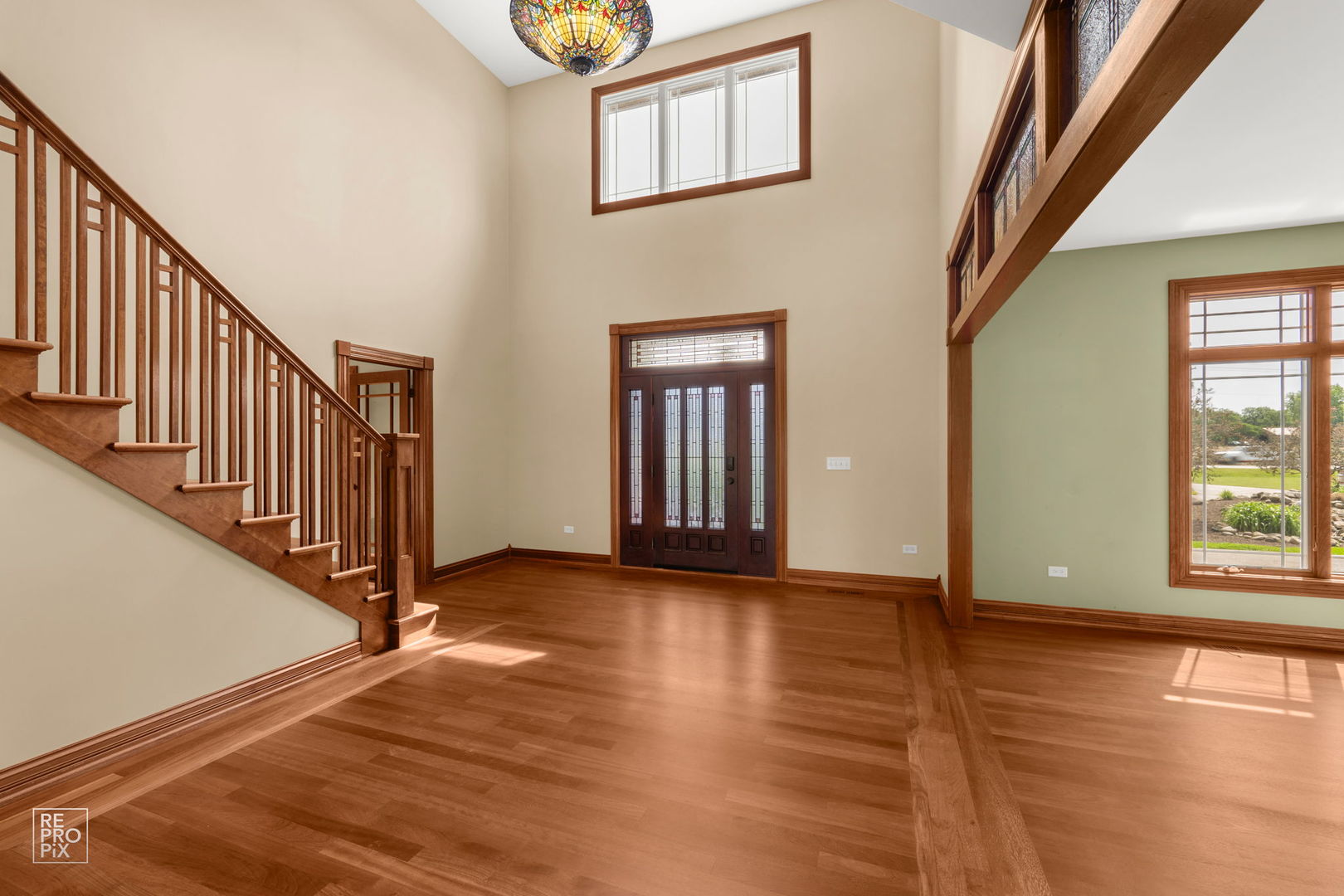 11N720 Muirhead Road, Elgin, IL 60124