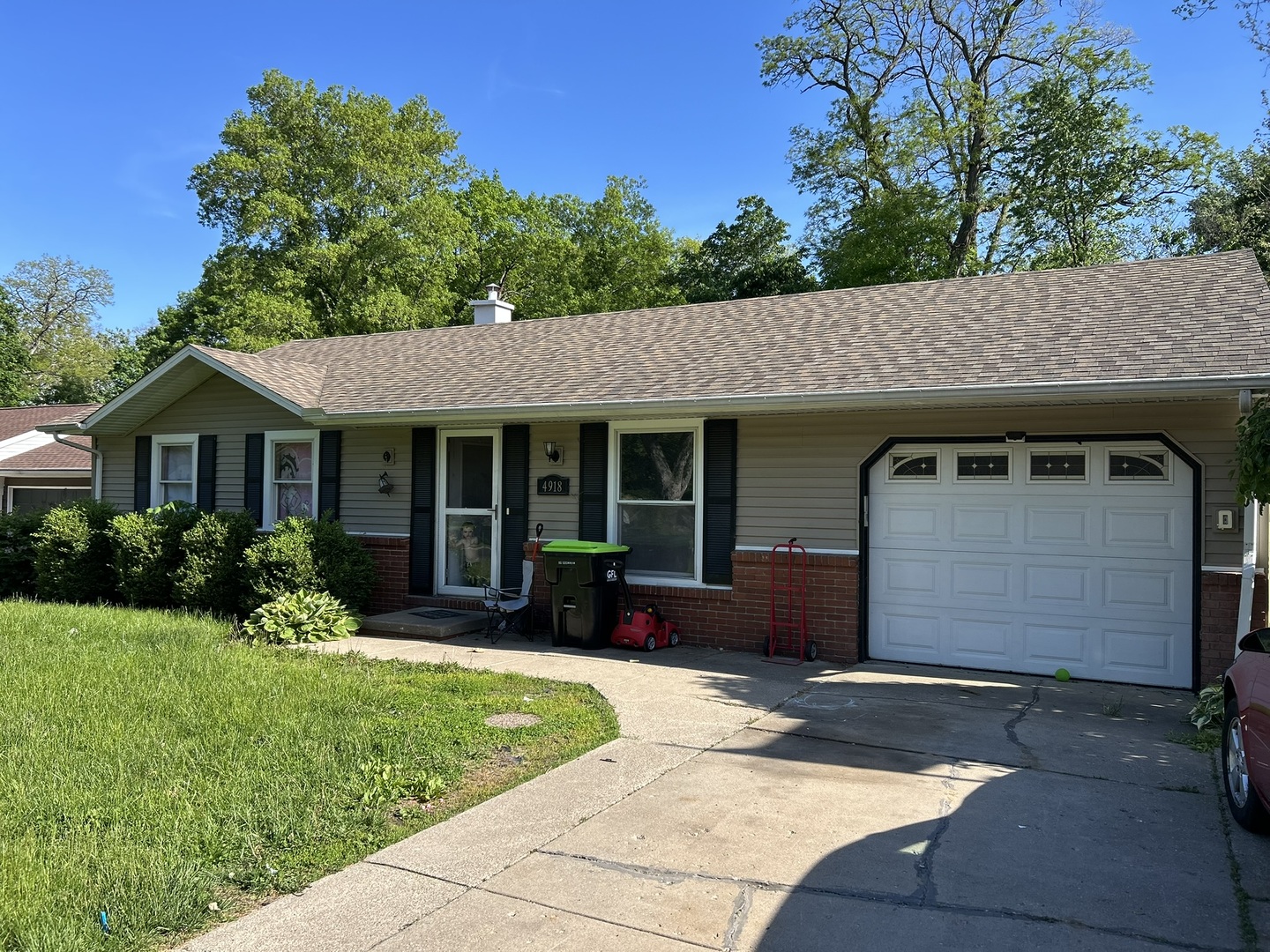 4918 W HOPEWOOD Lane, Peoria, IL 61607