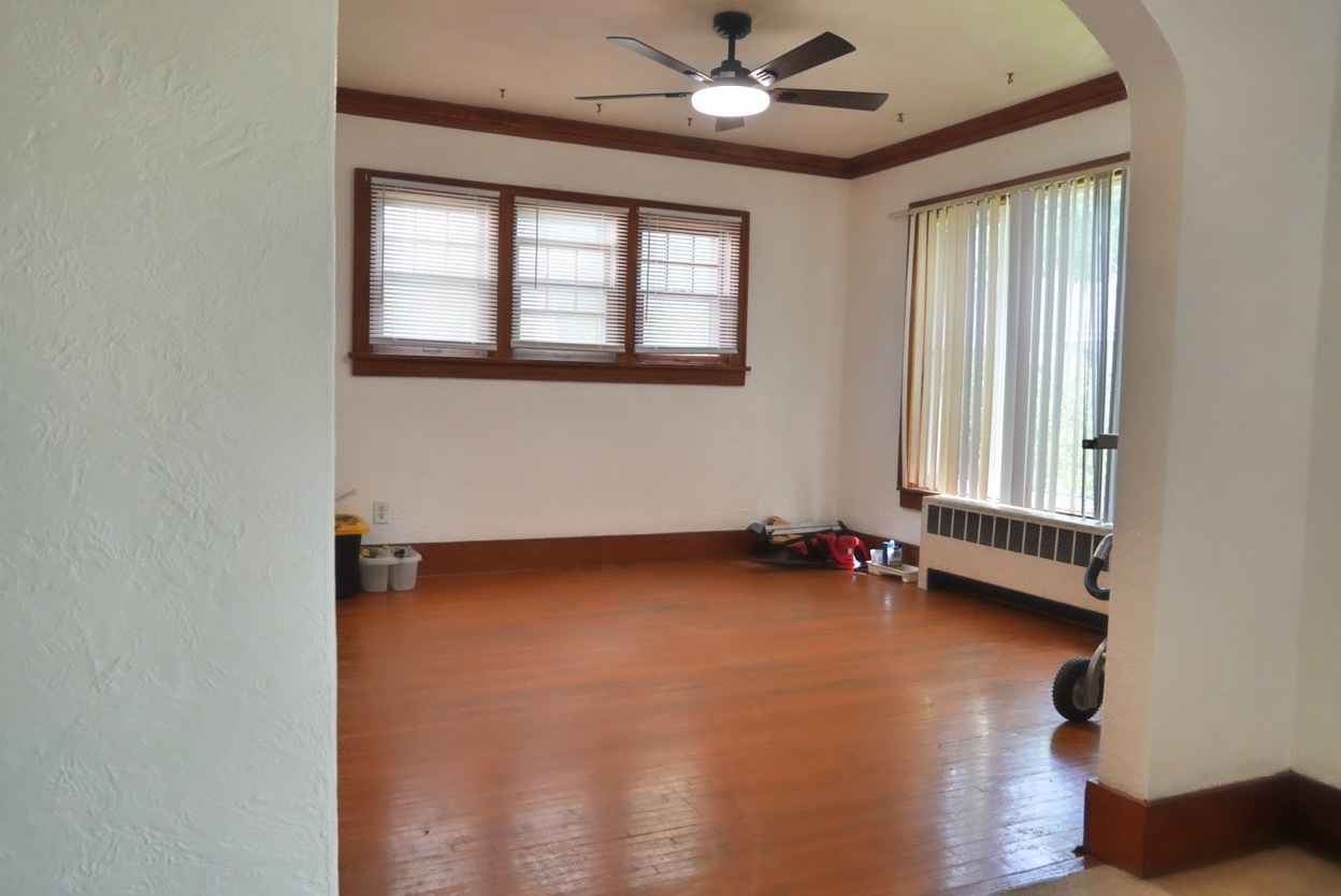113 E ARCADIA Avenue, Peoria, IL 61603