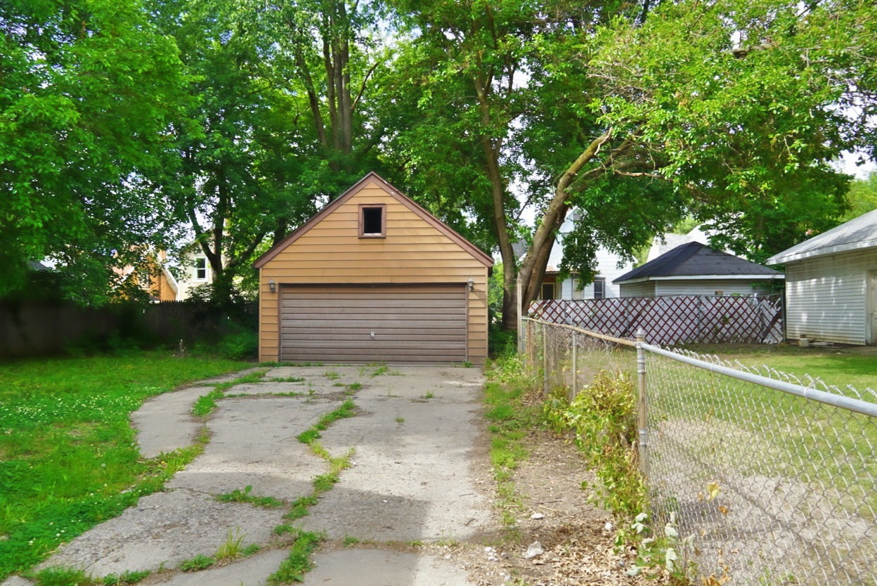 113 E ARCADIA Avenue, Peoria, IL 61603