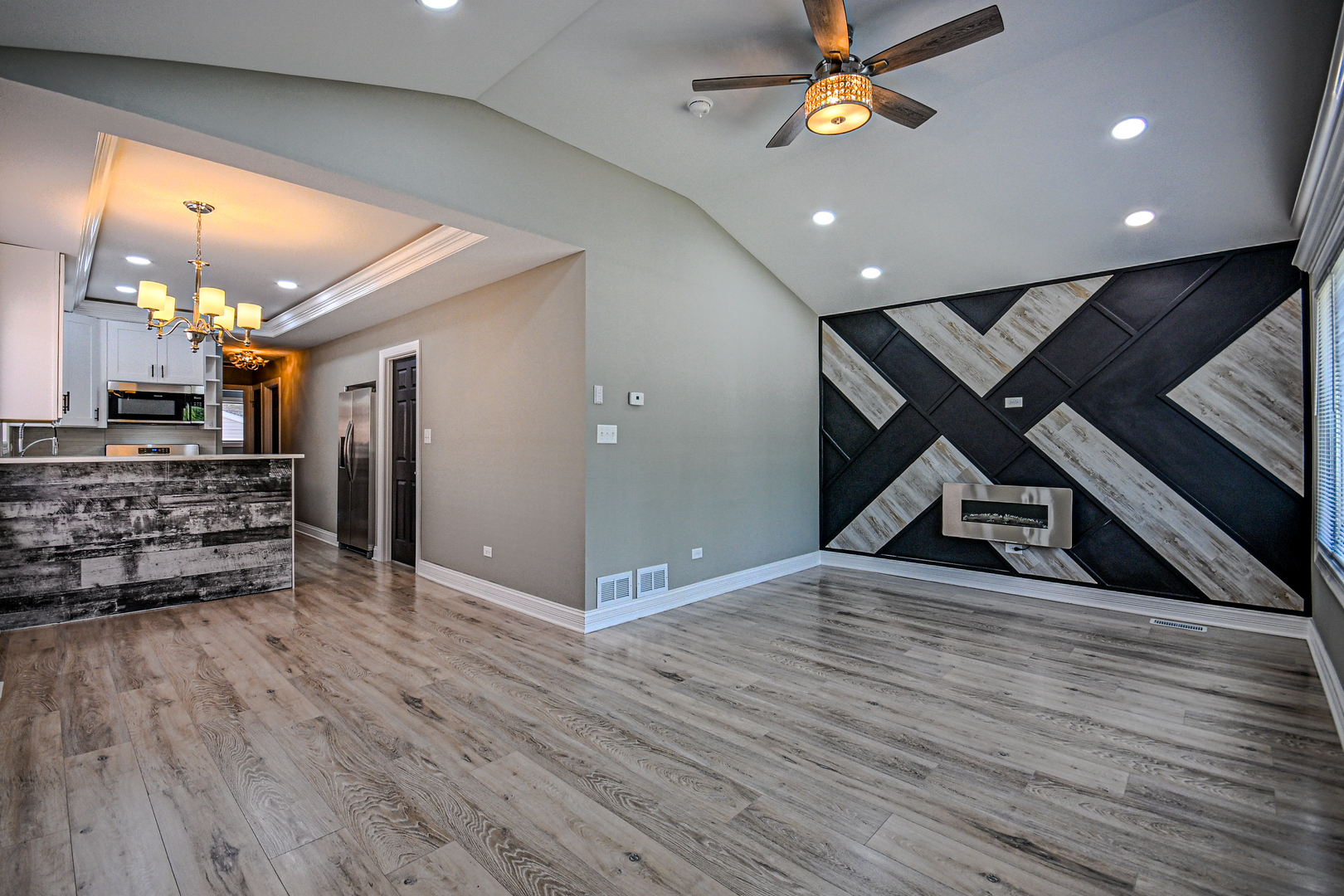 1237 E 95th Street, Chicago, IL 60628