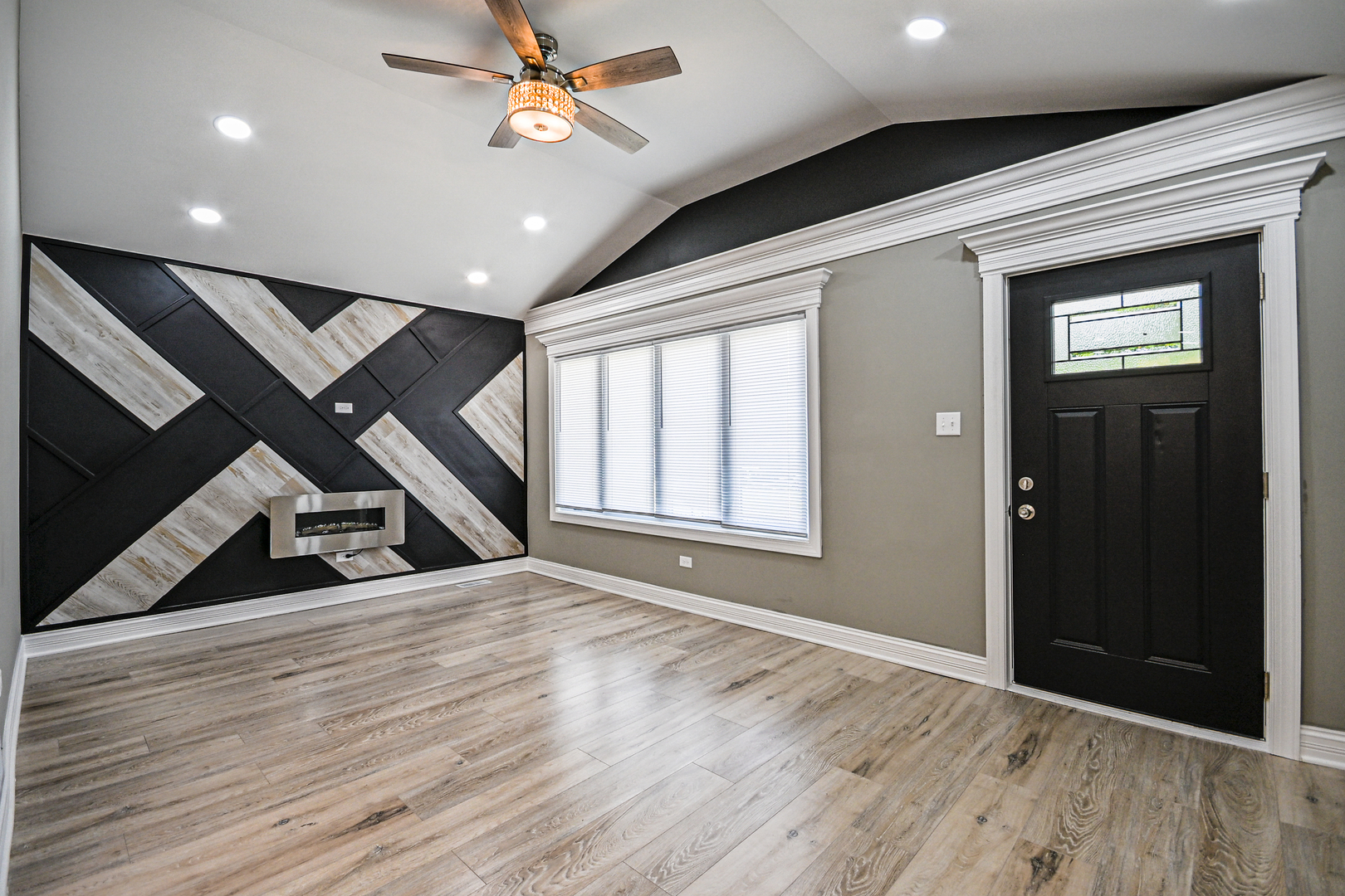 1237 E 95th Street, Chicago, IL 60628