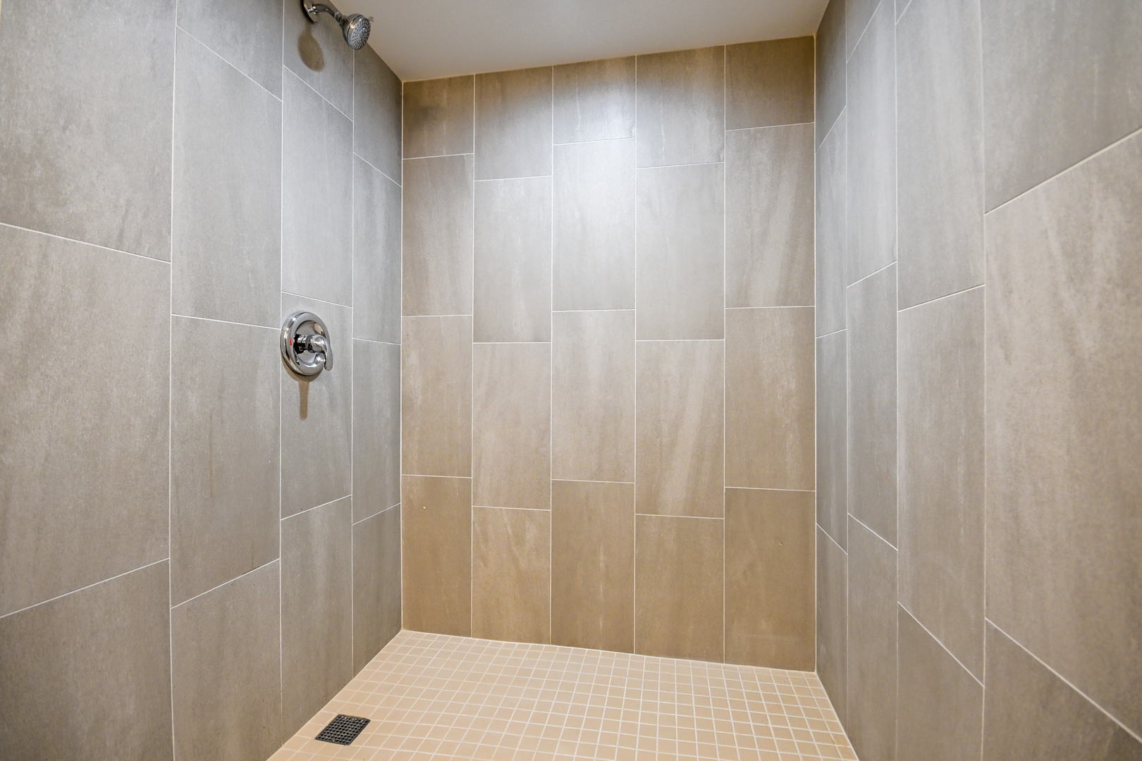 1237 E 95th Street, Chicago, IL 60628