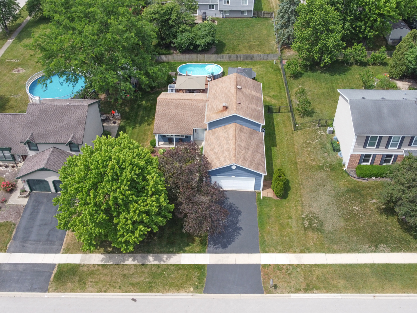 1158 Pinetree Lane, Bartlett, IL 60103