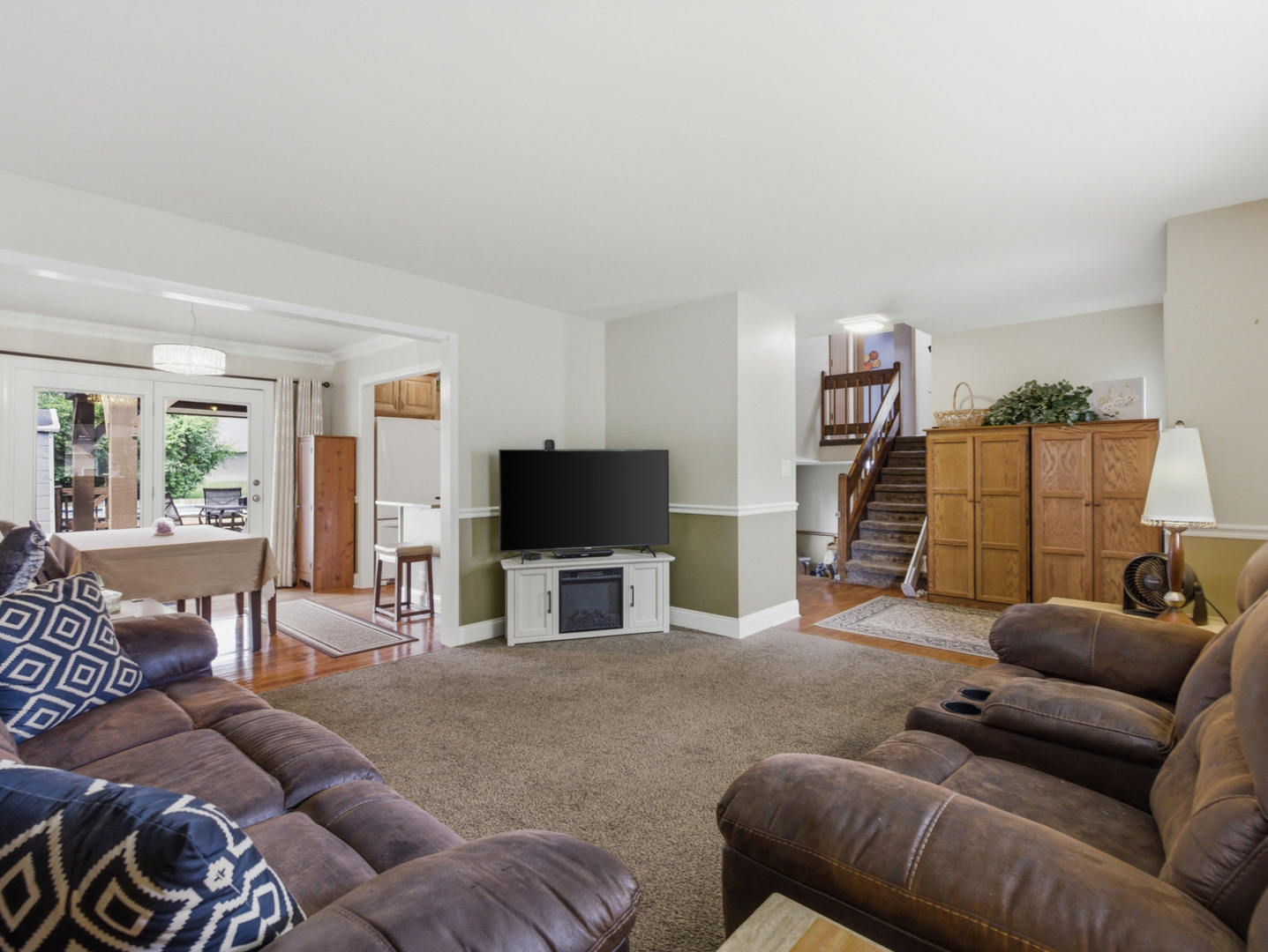 1158 Pinetree Lane, Bartlett, IL 60103
