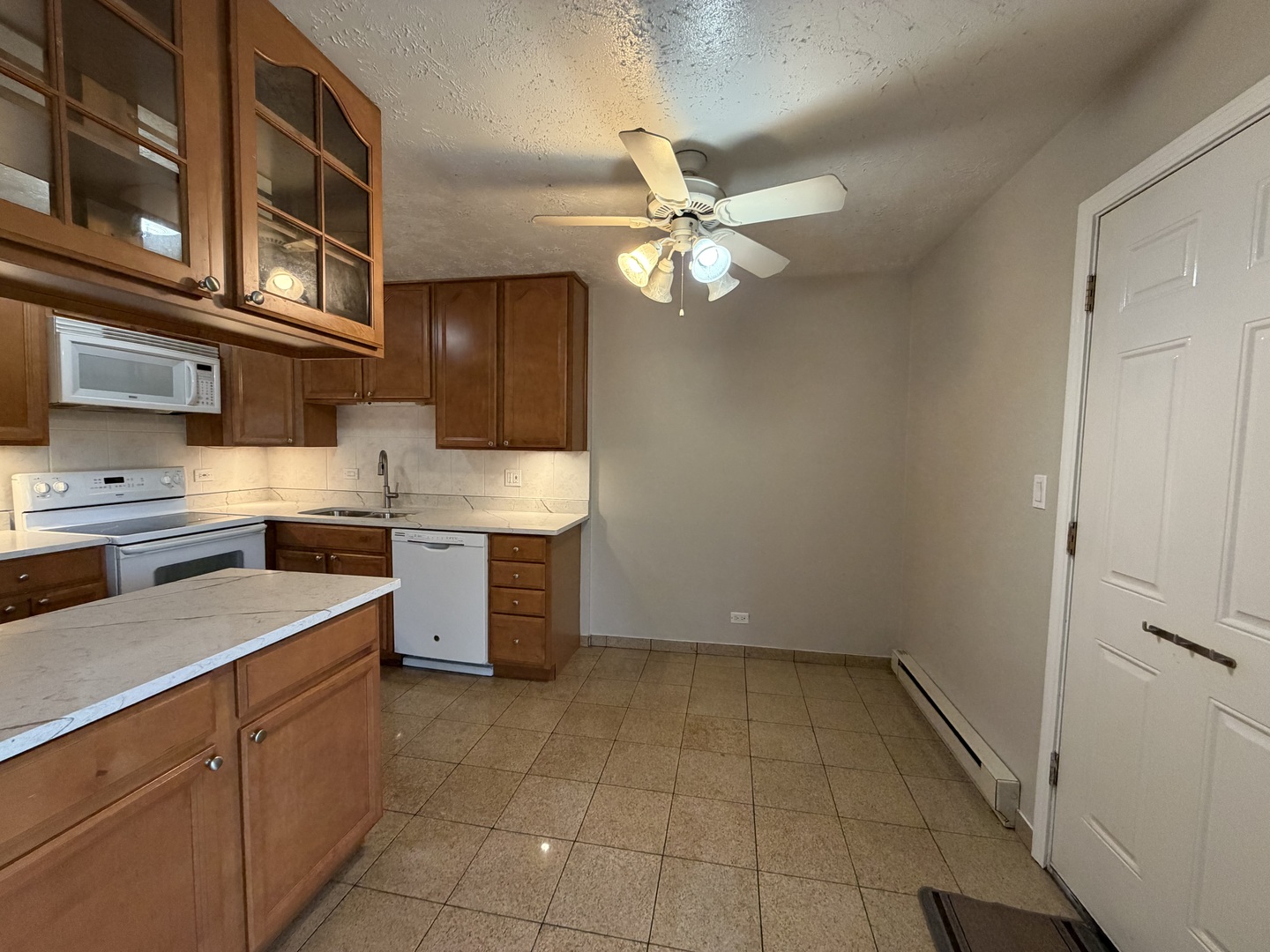 2200 Arbor Circle #1, Downers Grove, IL 60515