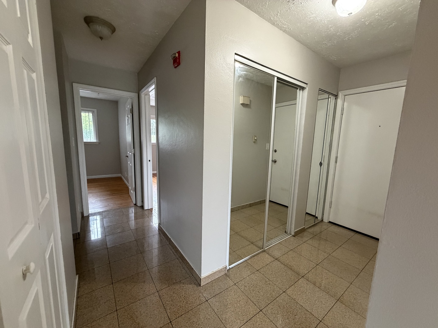 2200 Arbor Circle #1, Downers Grove, IL 60515