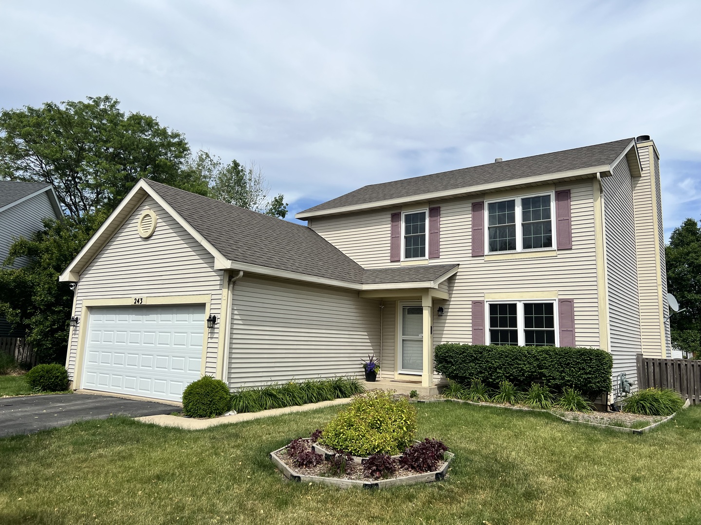 243 Stamford Court, Romeoville, IL 60446