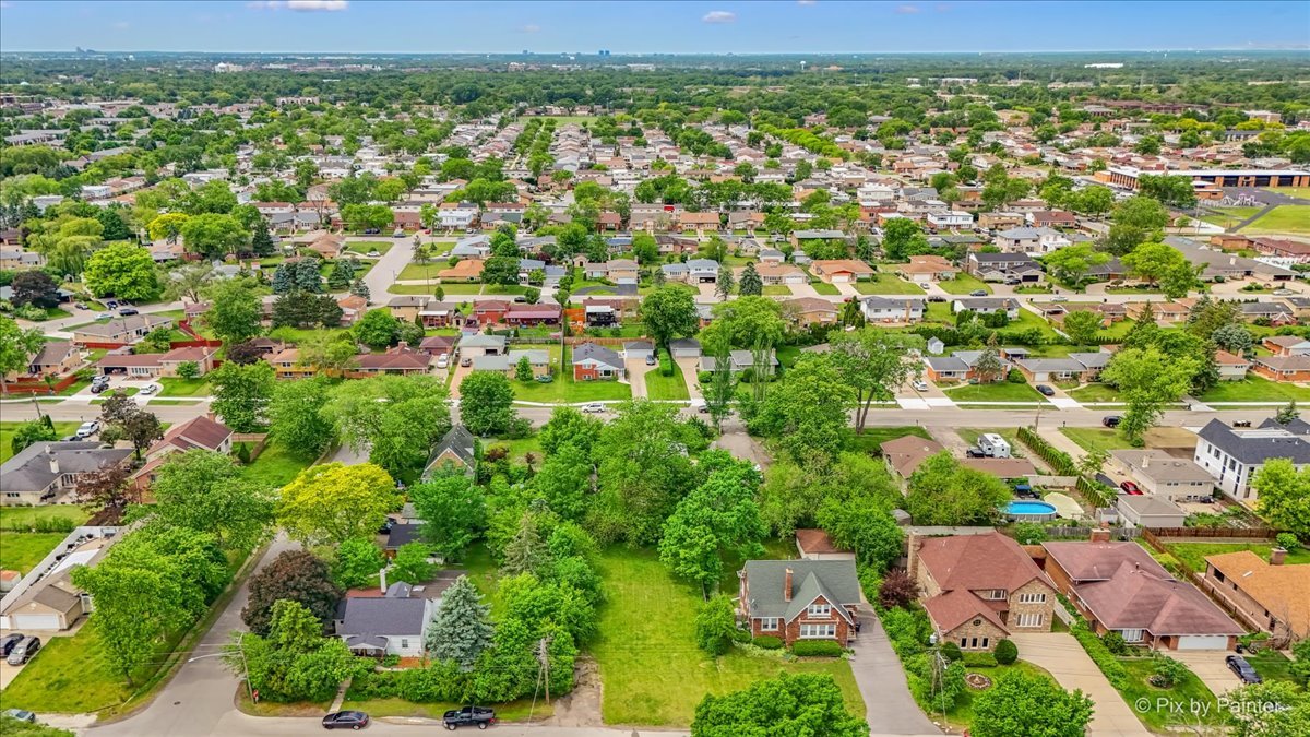 9312 Knight Avenue, Des Plaines, IL 60016