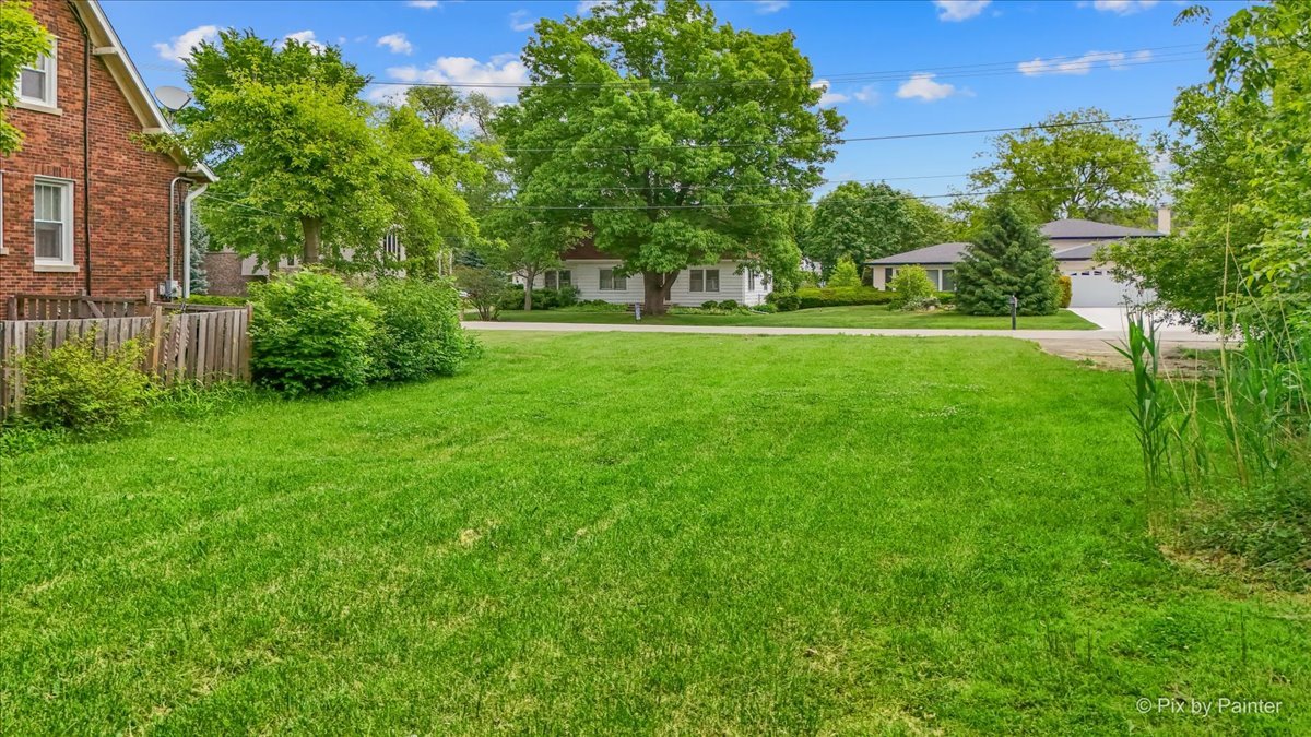 9312 Knight Avenue, Des Plaines, IL 60016