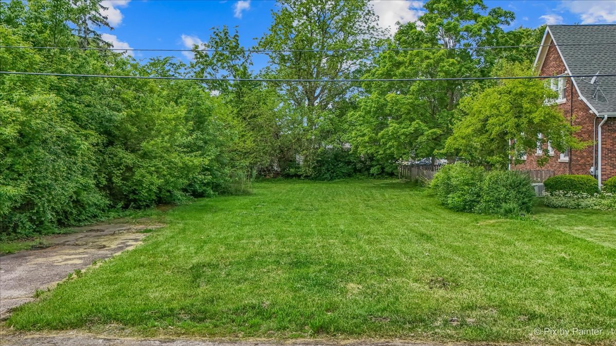 9312 Knight Avenue, Des Plaines, IL 60016