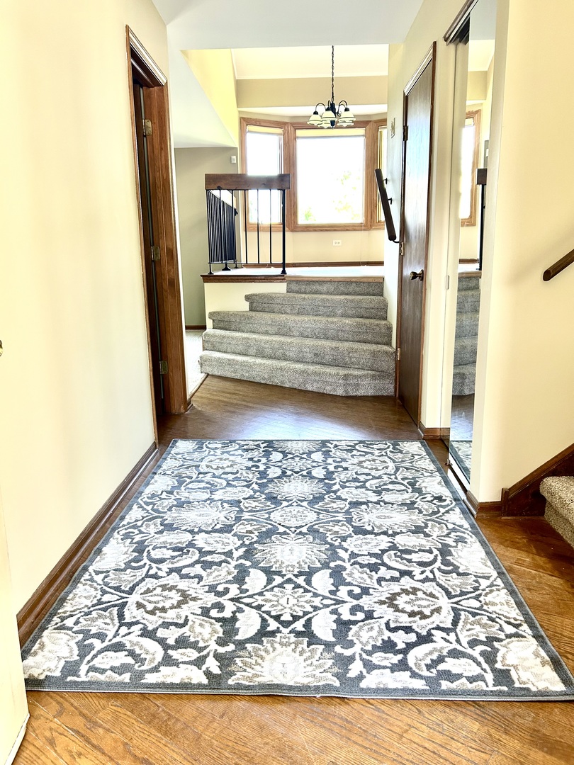 9220 Frances Lane, Orland Park, IL 60462