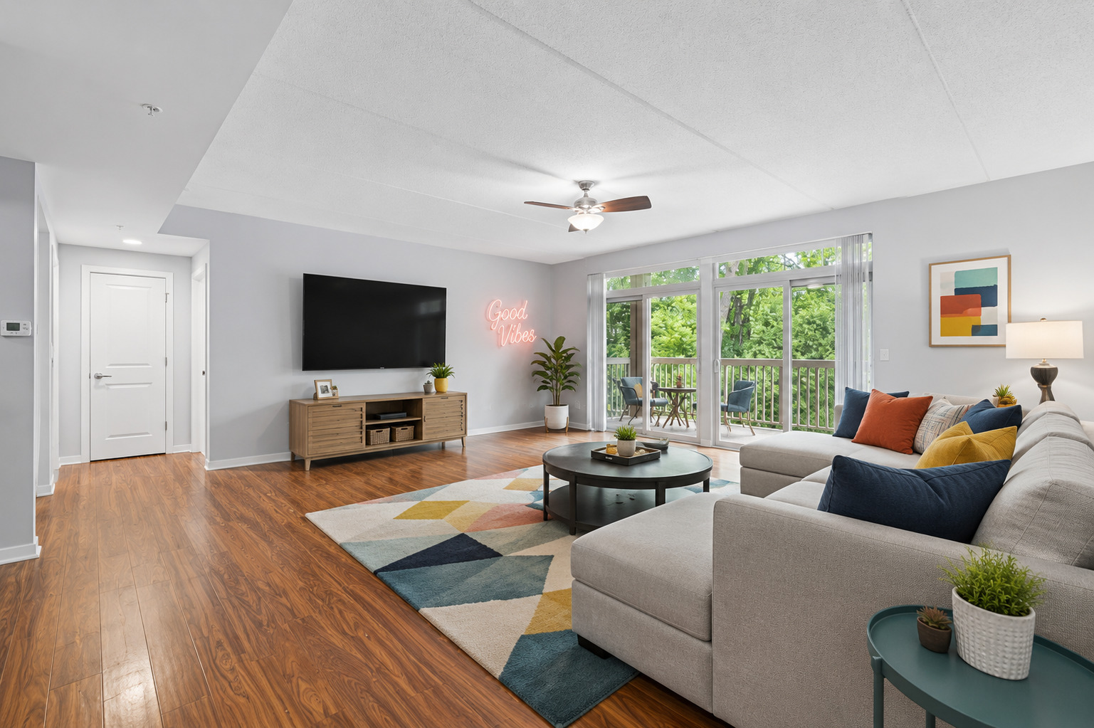 425 N BENJAMIN Drive #205, Vernon Hills, IL 60061
